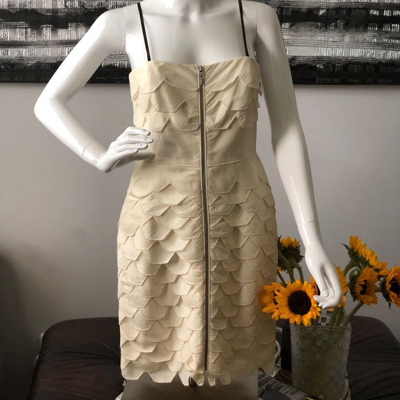 Laundry by Shelli Segal cream dress size 6 - Picture 1 of 3